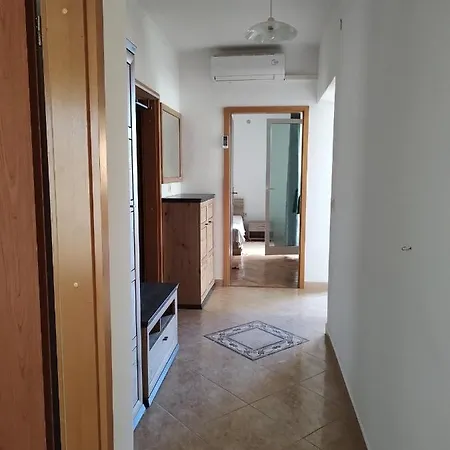 Διαμέρισμα With Parking Space Rtina - Miocici, Zadar - 22001 *