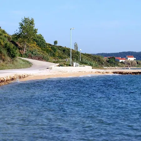 Apartamento With Parking Space Rtina - Miocici, Zadar - 22001 Ražanac